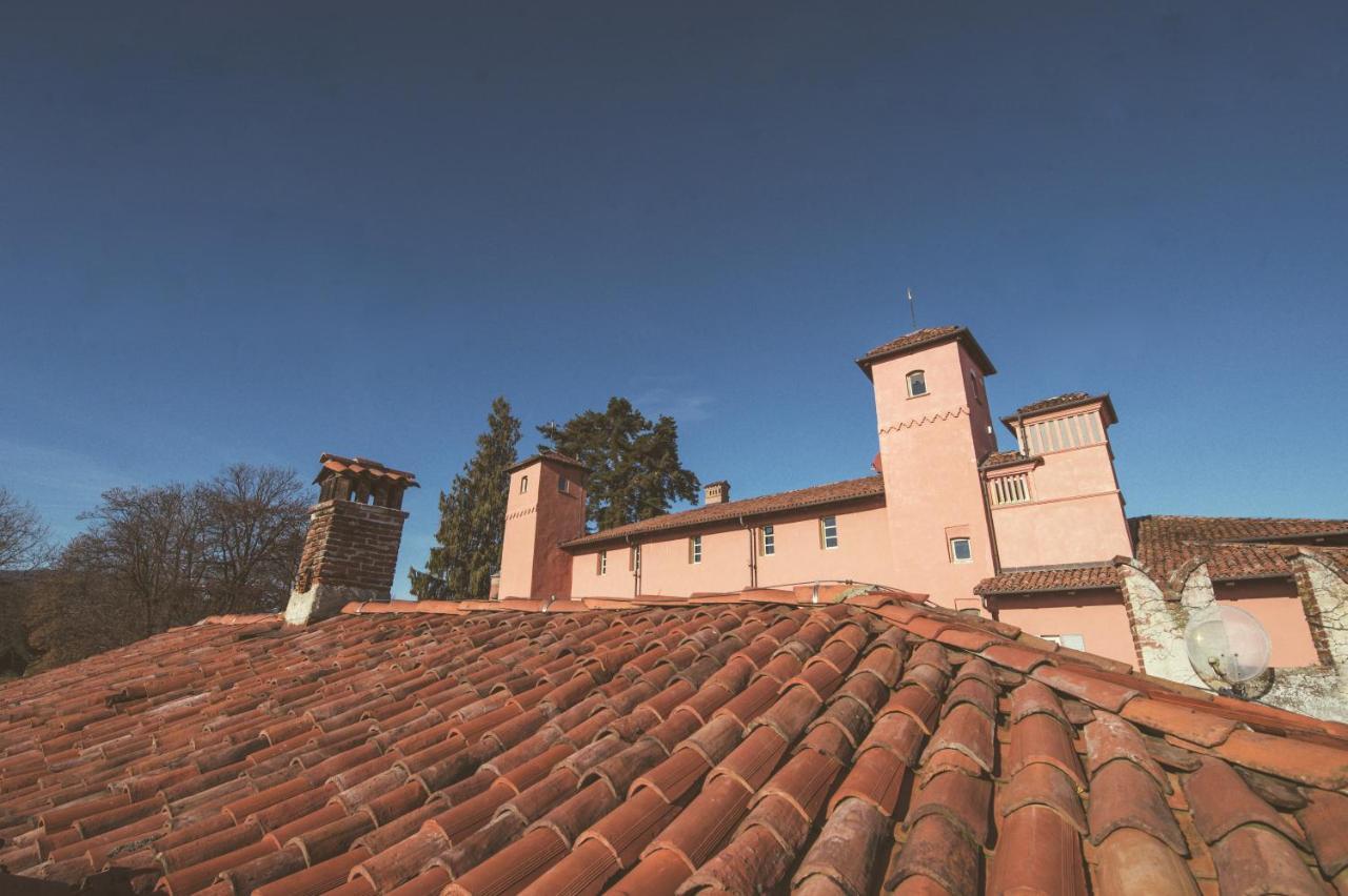 Hotel Castello Rosso Costigliole Saluzzo Exterior foto